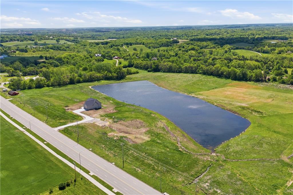 Listing Photo MLS #HMS2501950