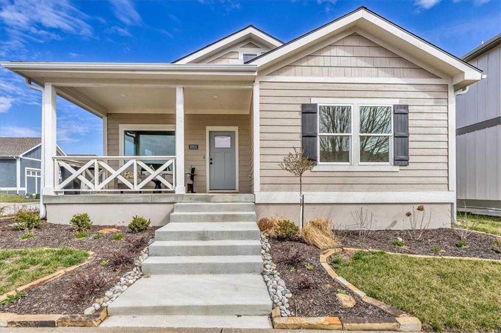 Listing Photo MLS #HMS2538751