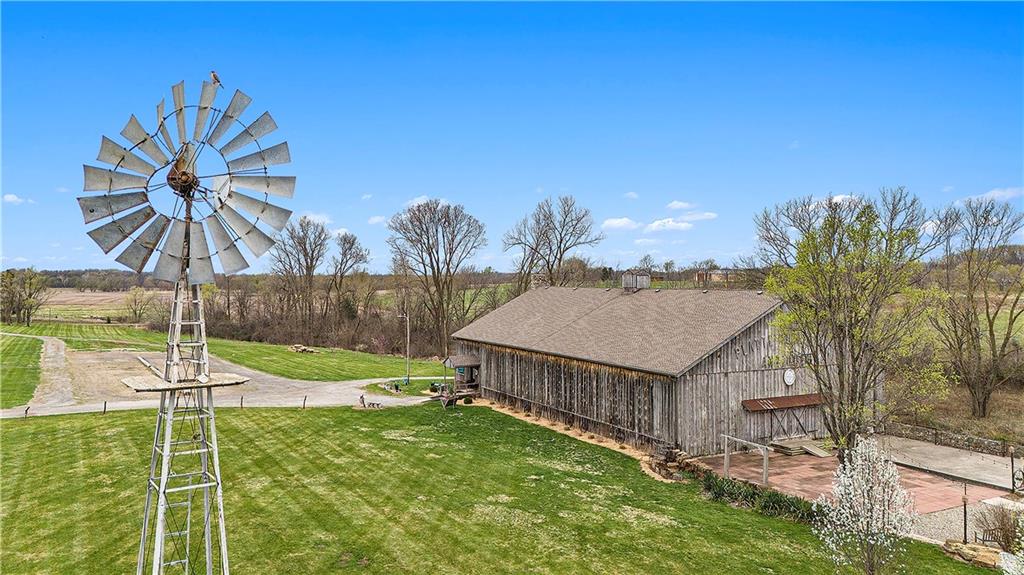 Listing Photo MLS #HMS2542067