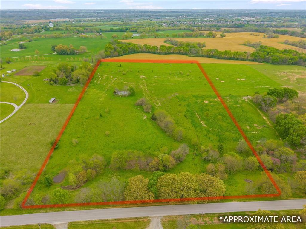 Listing Photo MLS #HMS2545571