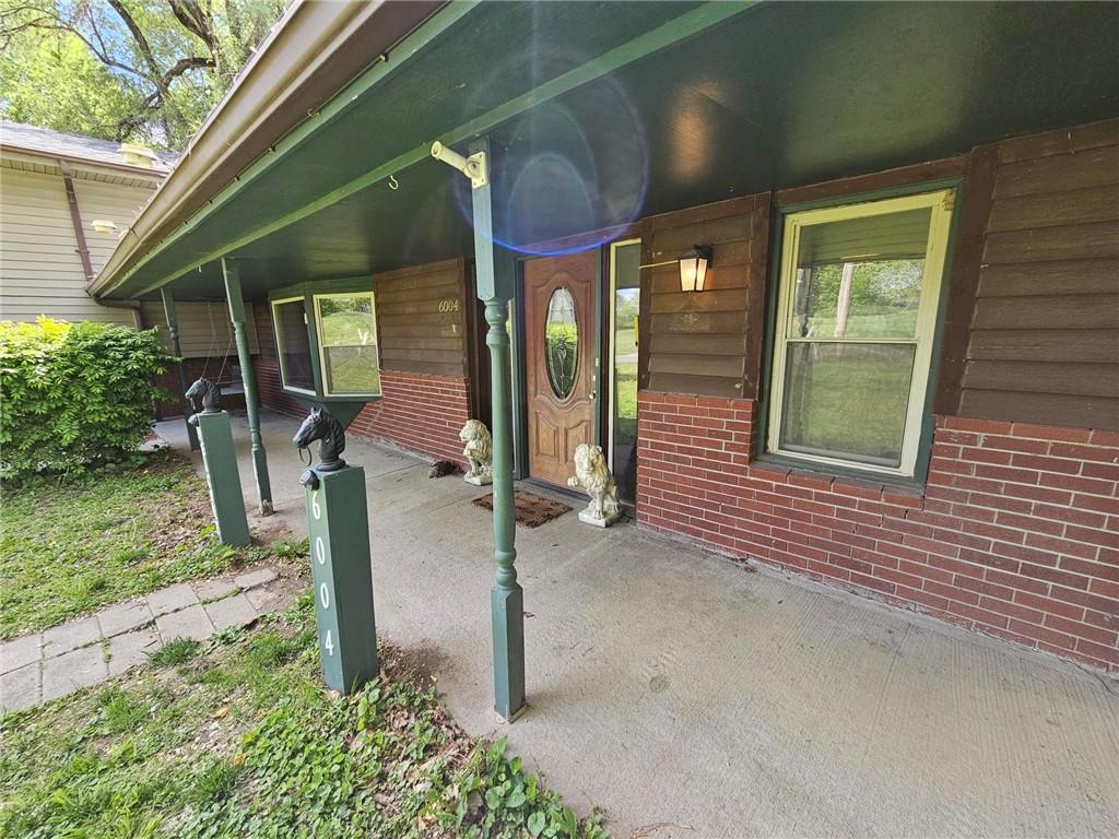 Listing Photo MLS #HMS2547476