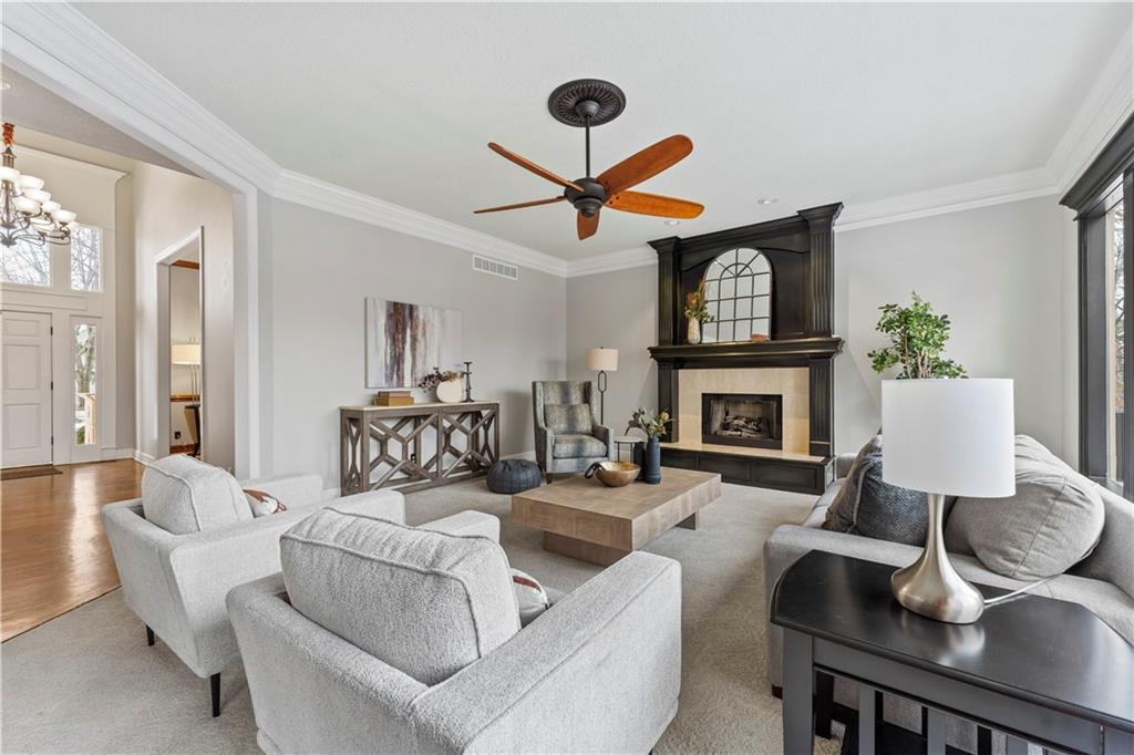 Listing Photo MLS #HMS2550762