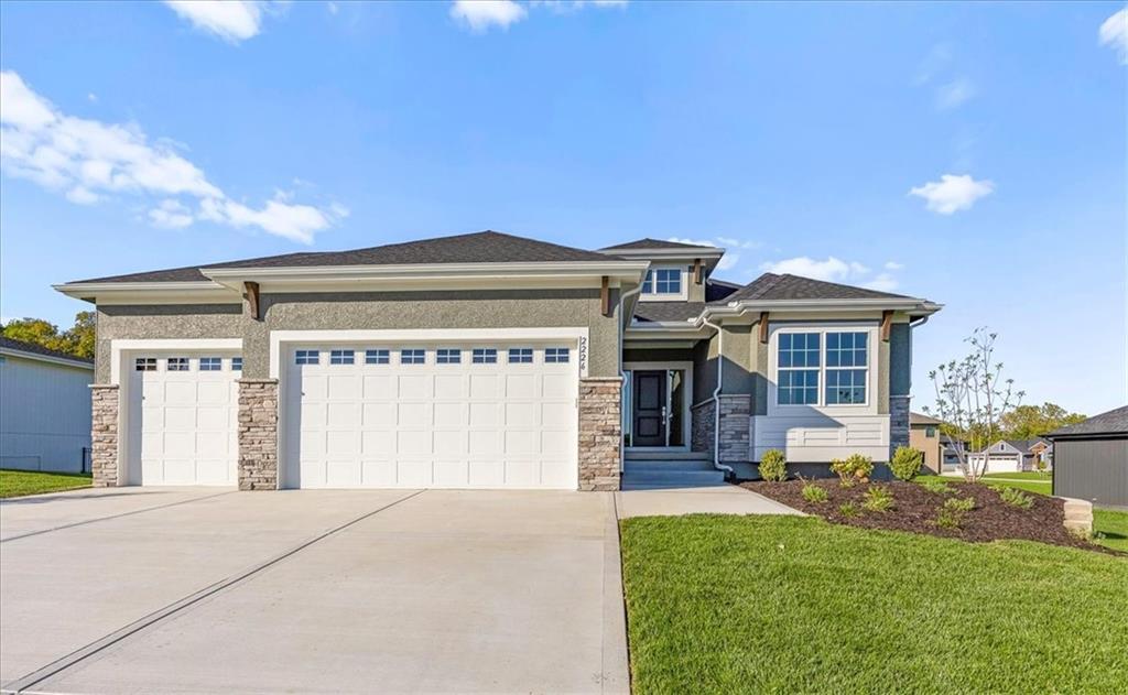 Listing Photo MLS #HMS2551173