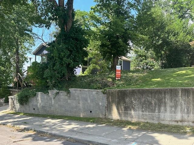 Listing Photo MLS #HMS2556404