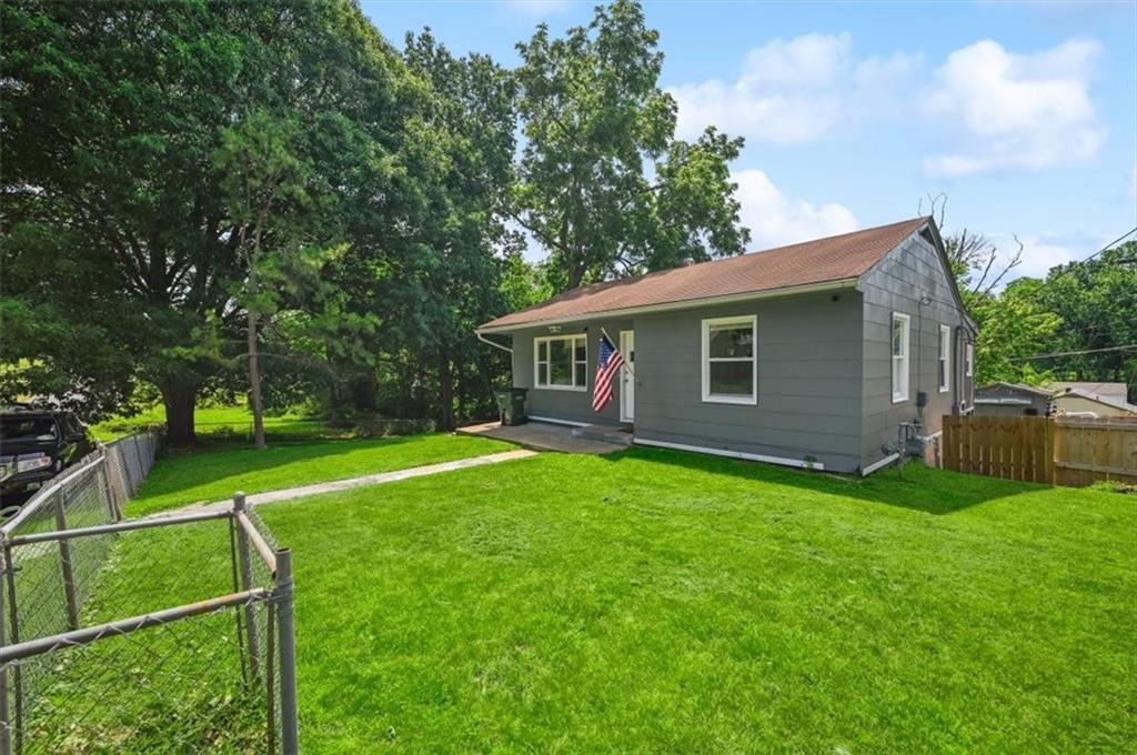 Listing Photo MLS #HMS2557431