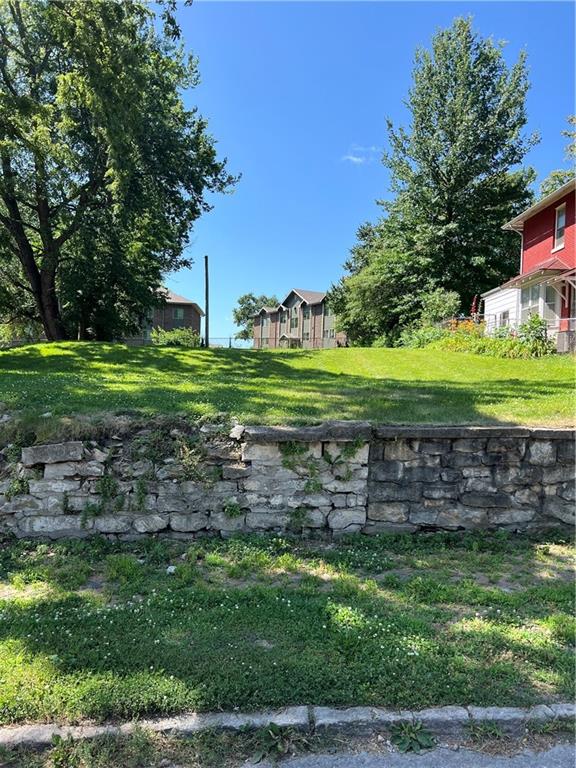 Listing Photo MLS #HMS2557660