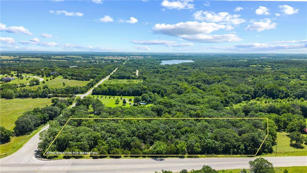 Listing Photo MLS #HMS2558435