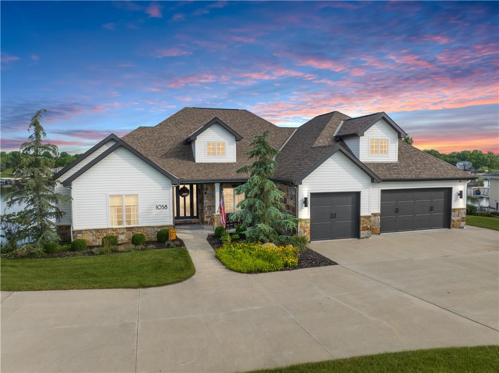 Listing Photo MLS #HMS2559543