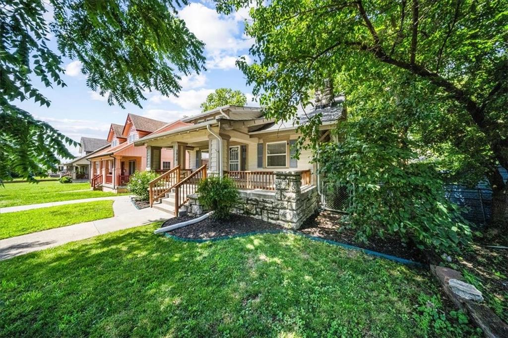 Listing Photo MLS #HMS2559589