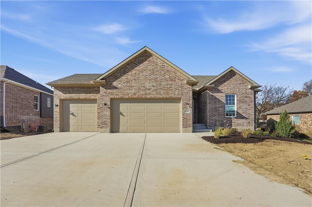 Listing Photo MLS #HMS2562122