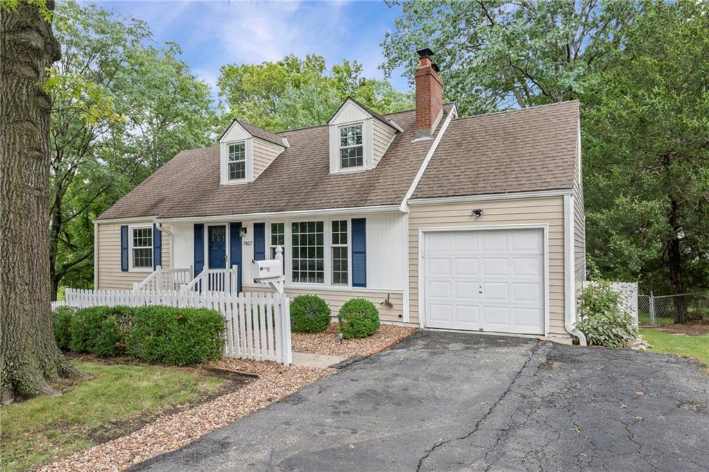 Listing Photo MLS #HMS2563799