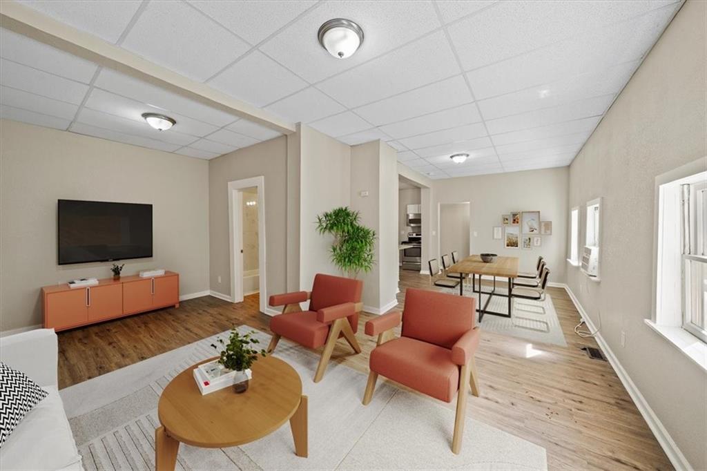 Listing Photo MLS #HMS2563914