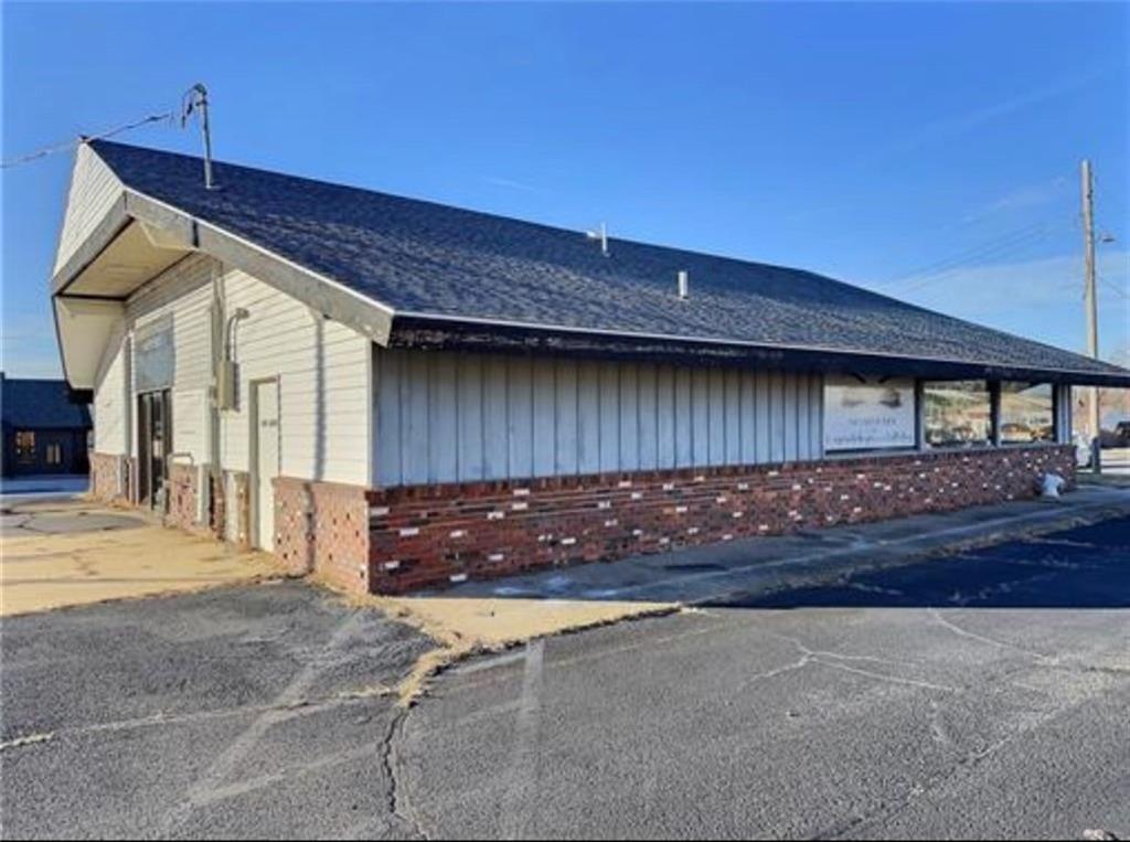 Listing Photo MLS #HMS2564303