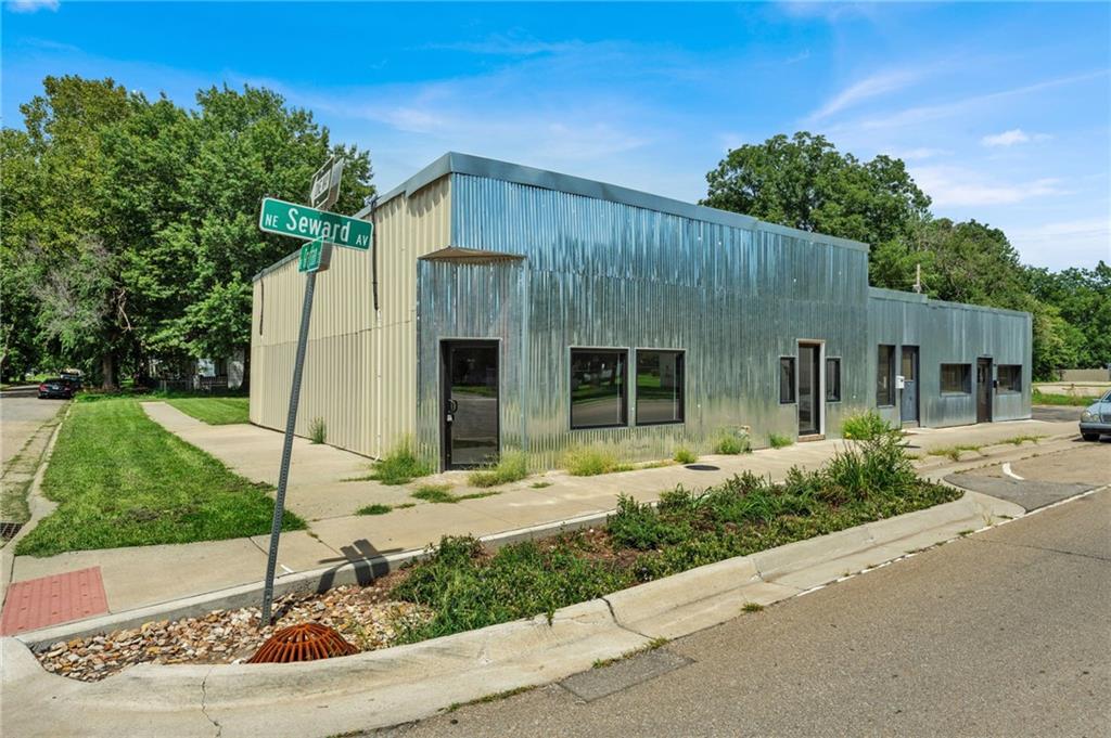 Listing Photo MLS #HMS2565527