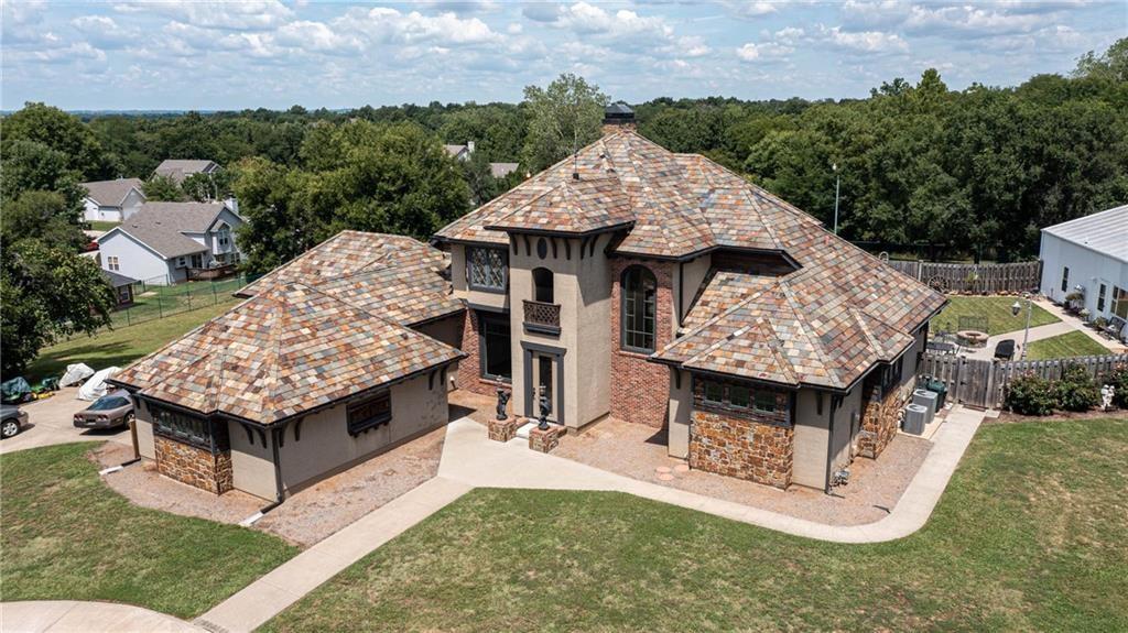 Listing Photo MLS #HMS2565960