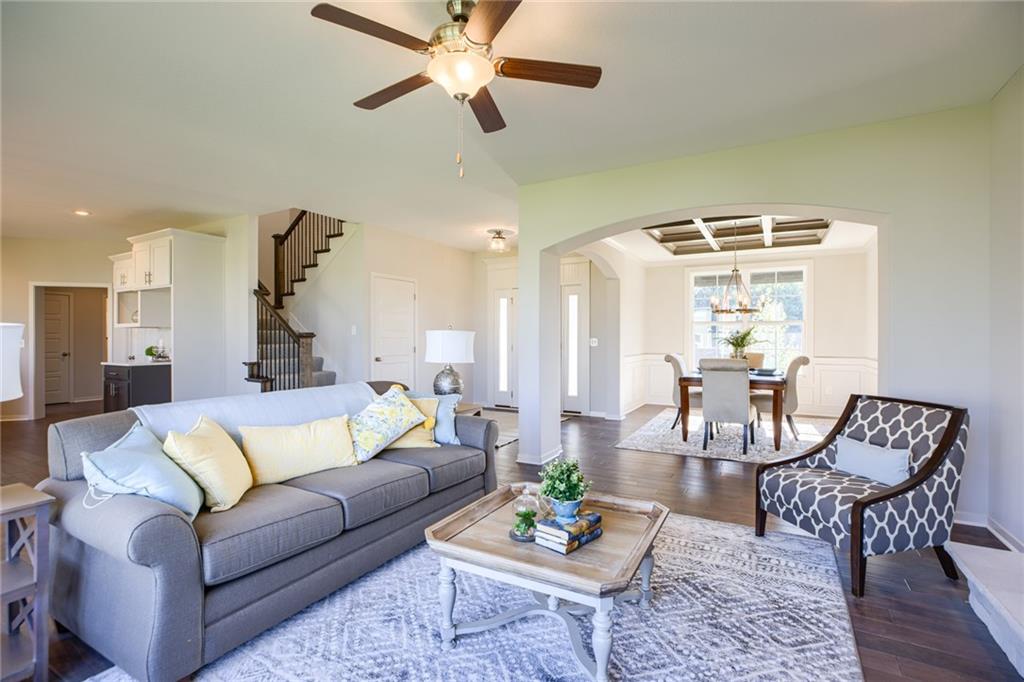 Listing Photo MLS #HMS2566281