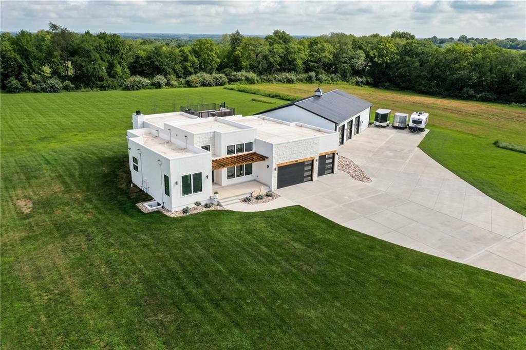 Listing Photo MLS #HMS2566466