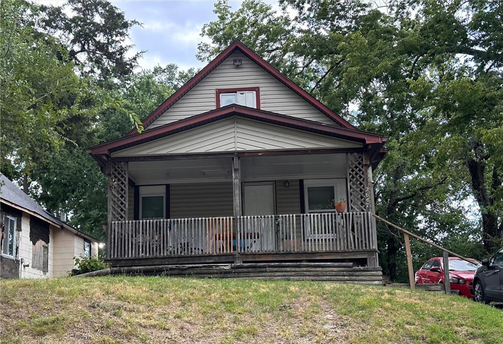 Listing Photo MLS #HMS2567462