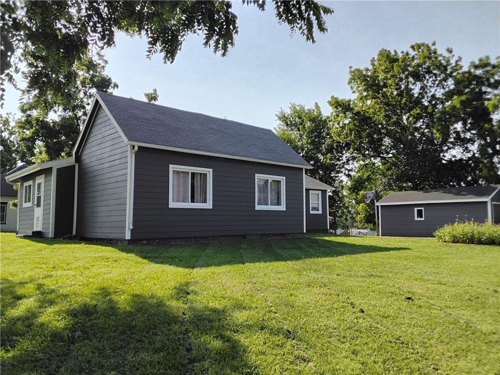 Listing Photo MLS #HMS2568176