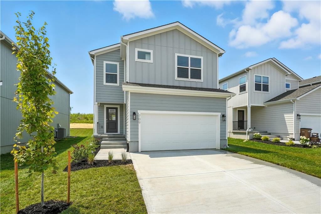 Listing Photo MLS #HMS2568439