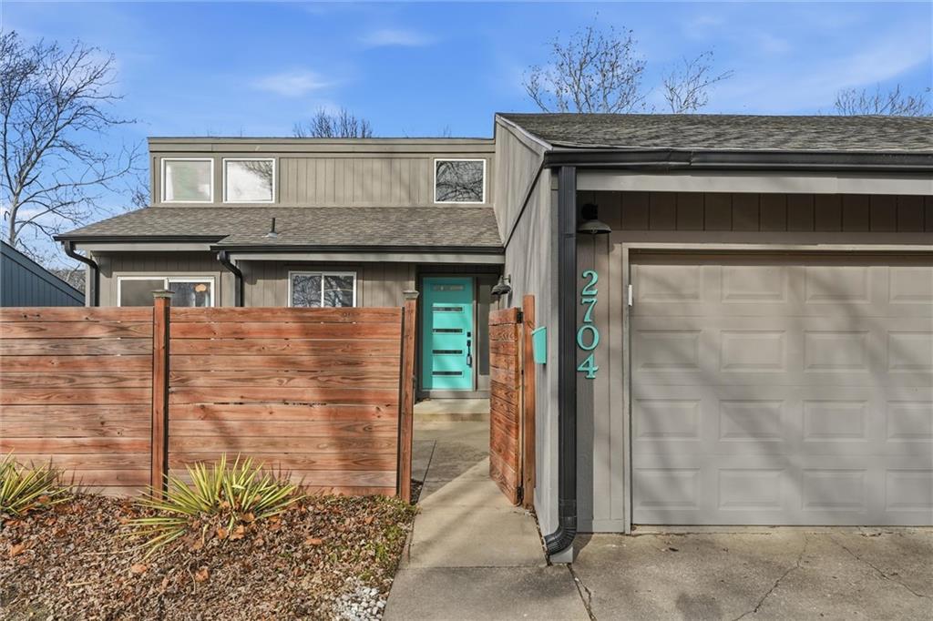 Listing Photo MLS #HMS2568733