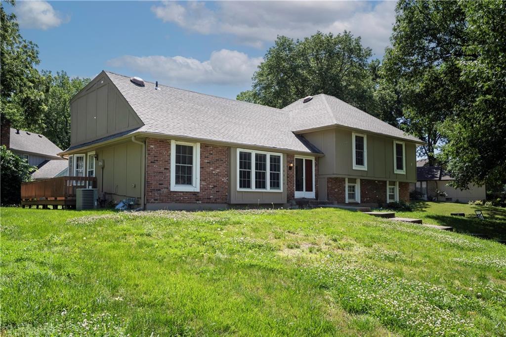 Listing Photo MLS #HMS2568946