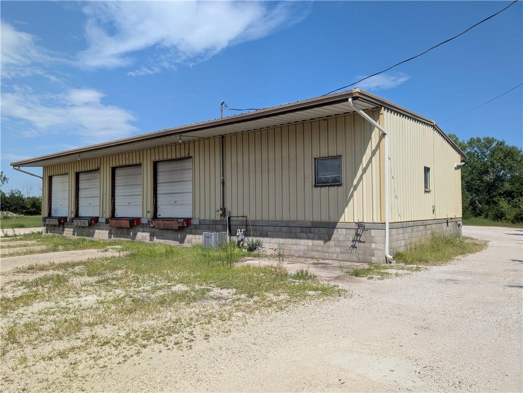 Listing Photo MLS #HMS2569813