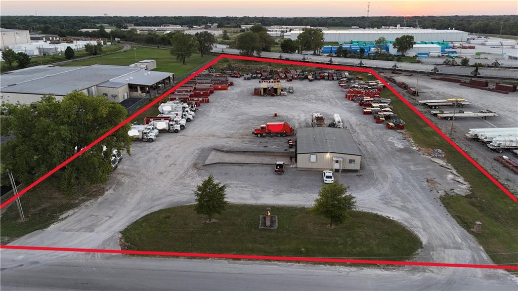 Listing Photo MLS #HMS2570313