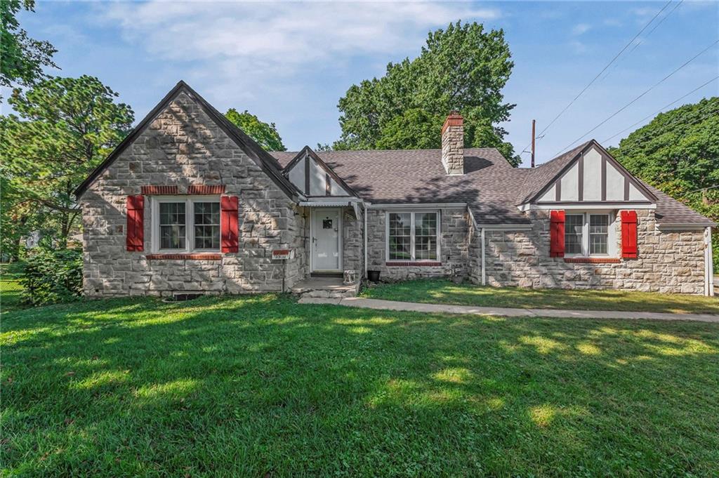 Listing Photo MLS #HMS2575055