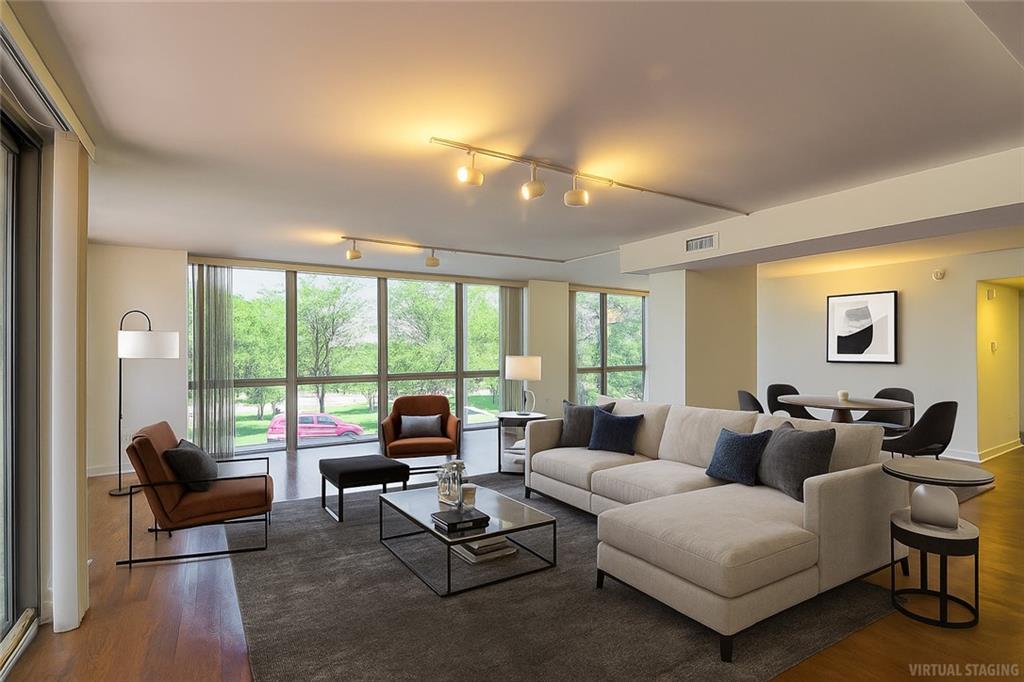 Listing Photo MLS #HMS2575477