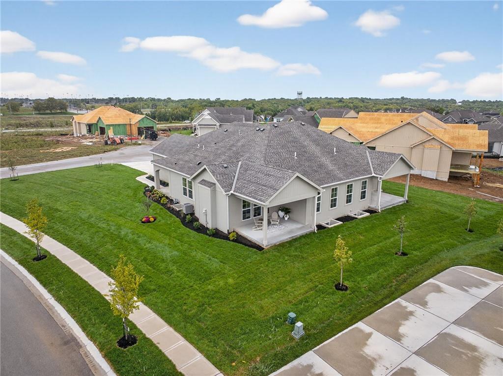 Listing Photo MLS #HMS2576446