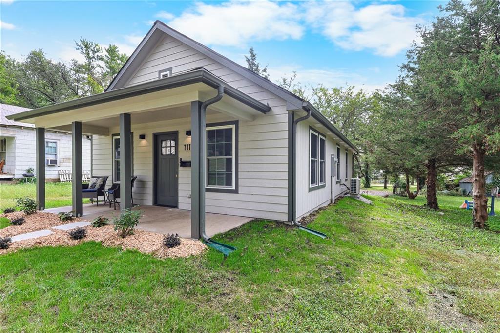 Listing Photo MLS #HMS2577272