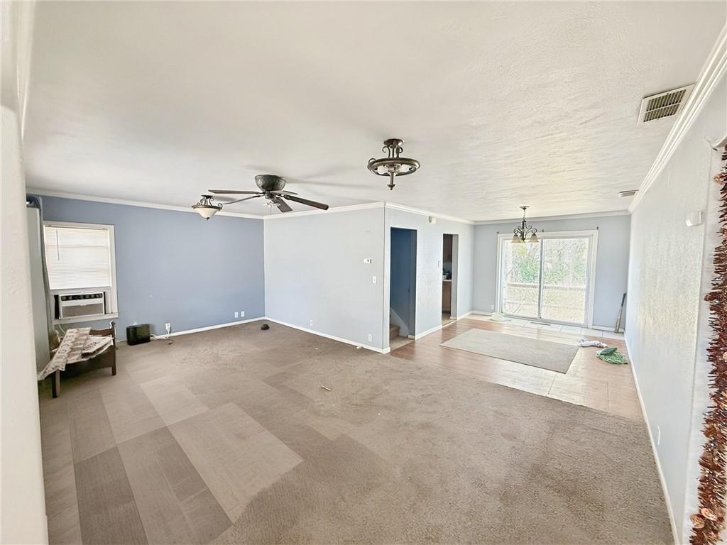 Listing Photo MLS #HMS2578047