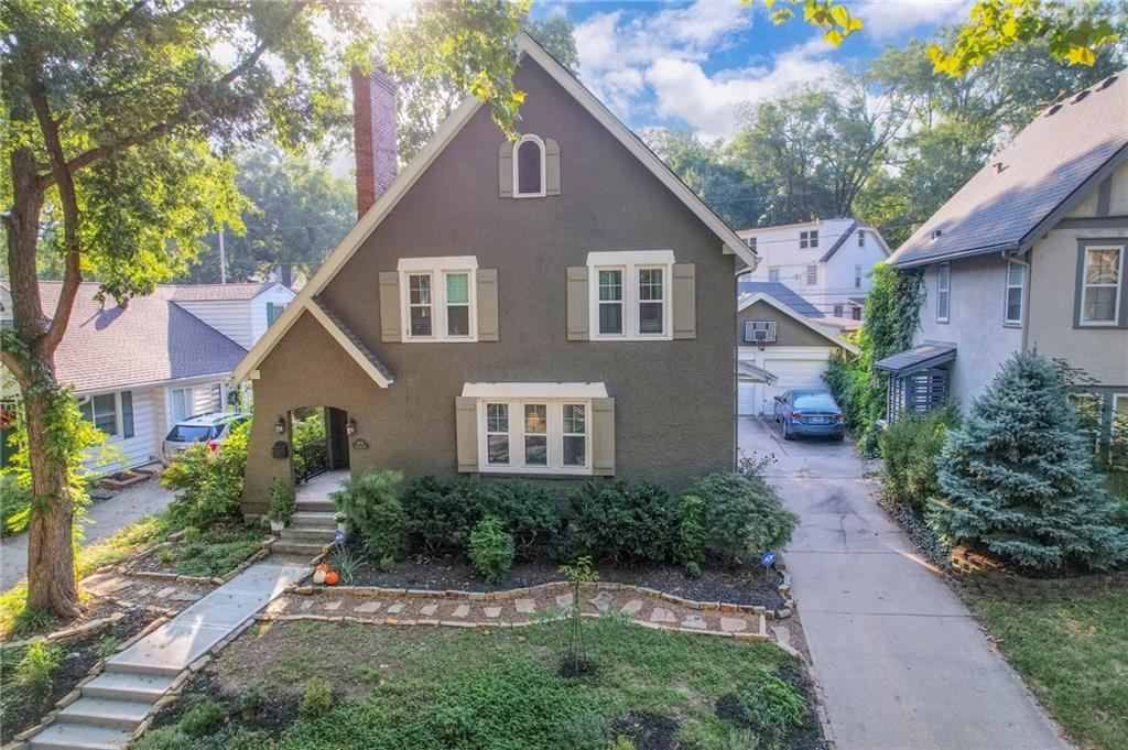 Listing Photo MLS #HMS2578484