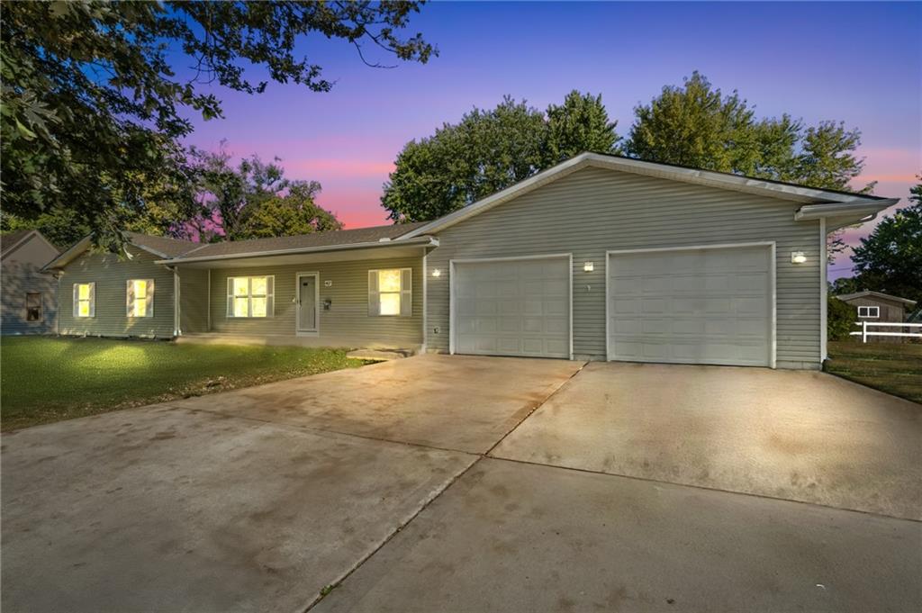 Listing Photo MLS #HMS2579153