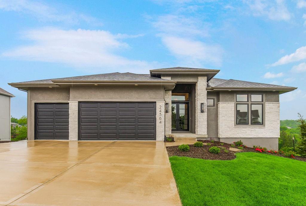 Listing Photo MLS #HMS2579445