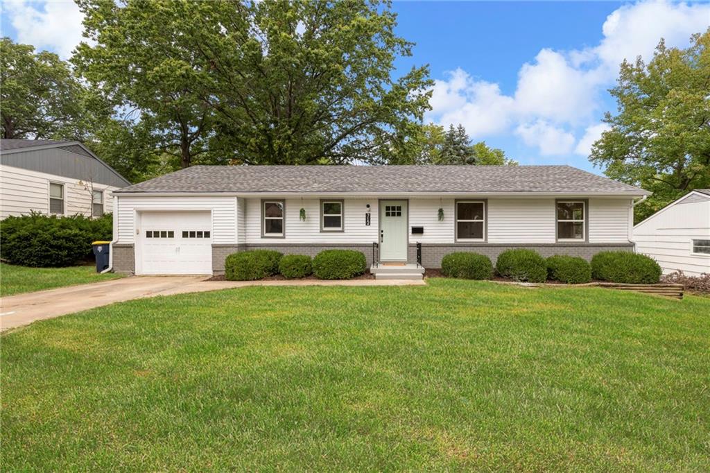 Listing Photo MLS #HMS2579787