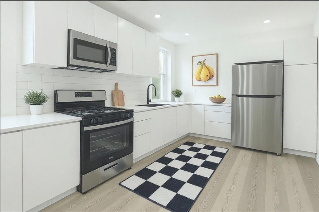 Listing Photo MLS #HMS2581873