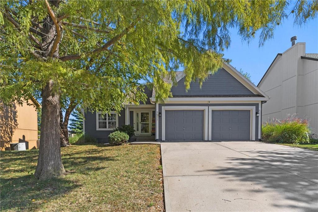 Listing Photo MLS #HMS2581961