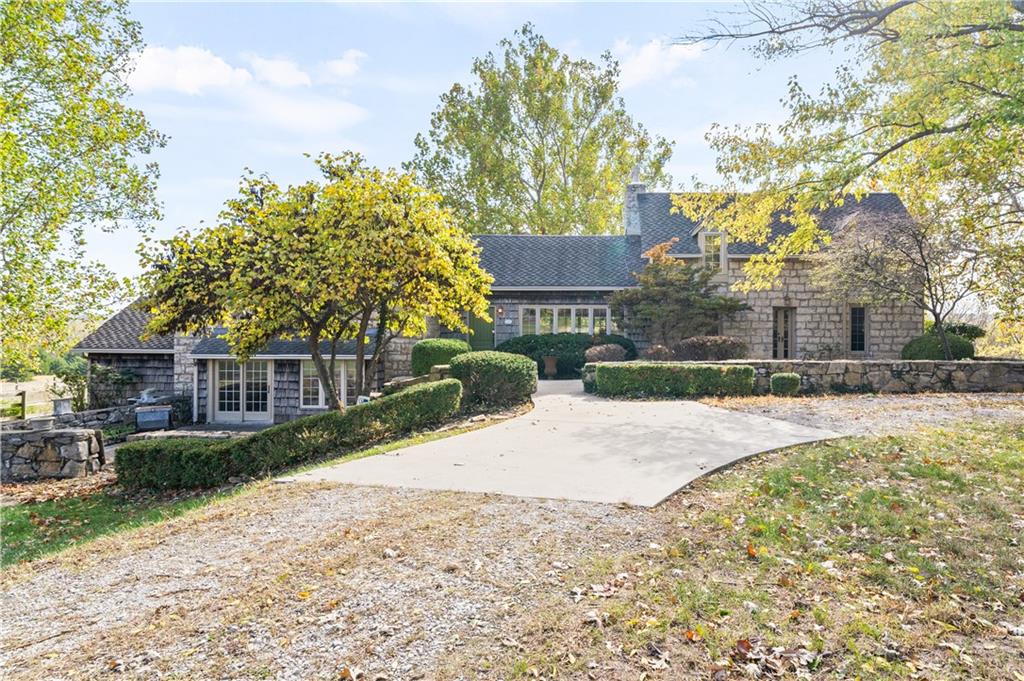 Listing Photo MLS #HMS2582283