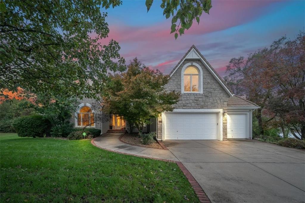 Listing Photo MLS #HMS2582878