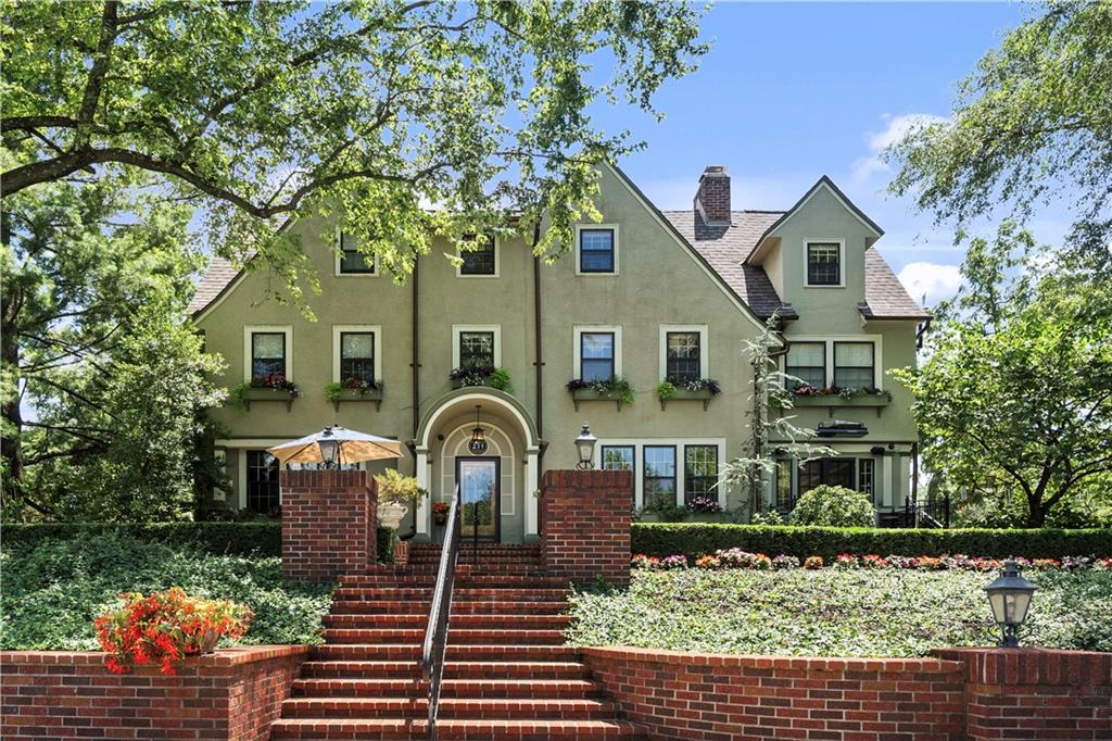 Listing Photo MLS #HMS2583642