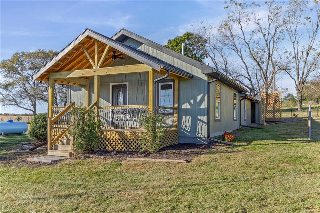 Listing Photo MLS #HMS2583666