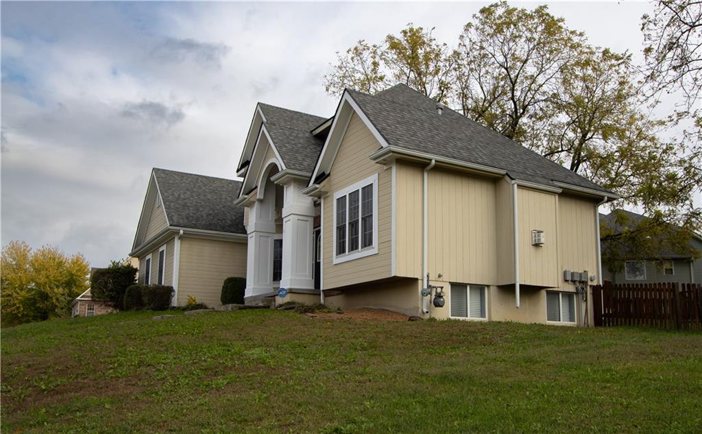 Listing Photo MLS #HMS2584435