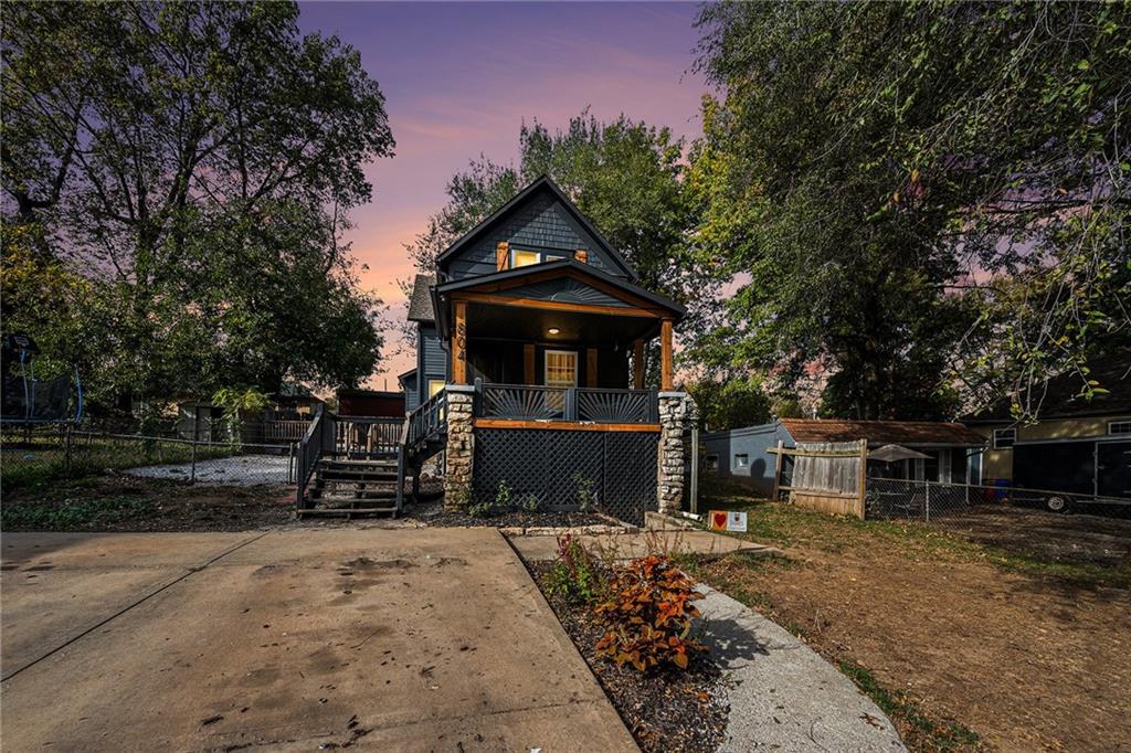 Listing Photo MLS #HMS2586511