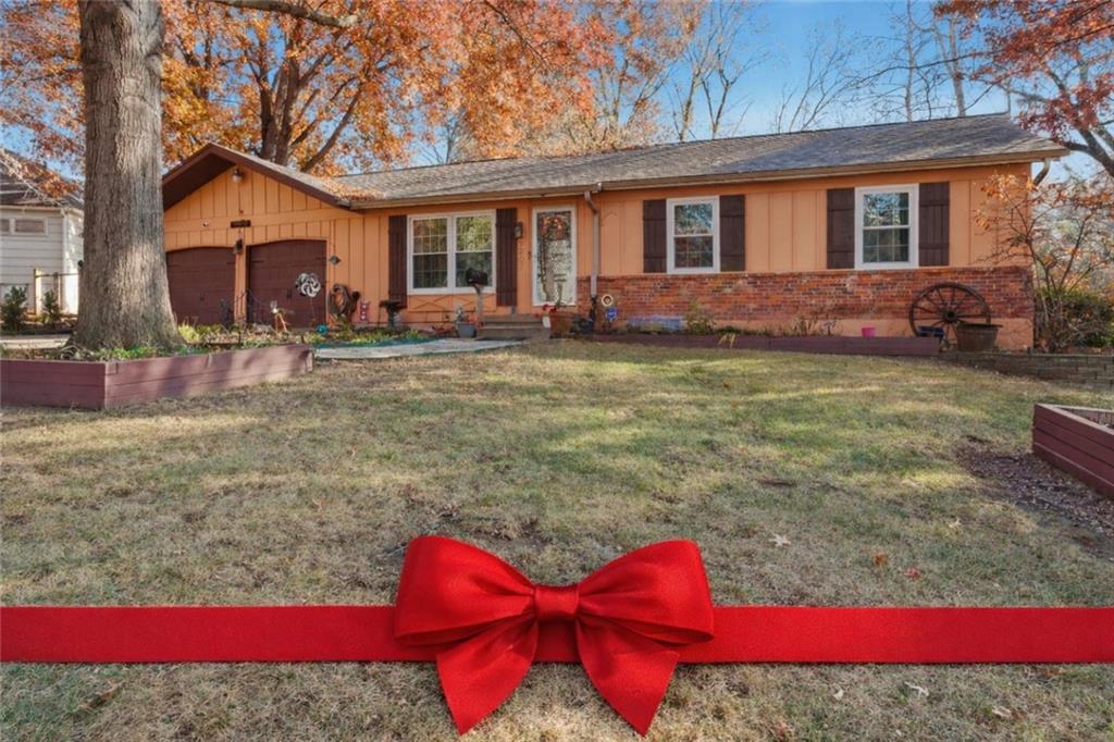 Listing Photo MLS #HMS2587872