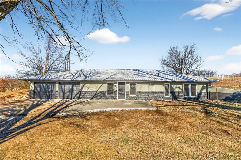 Listing Photo MLS #HMS2588087