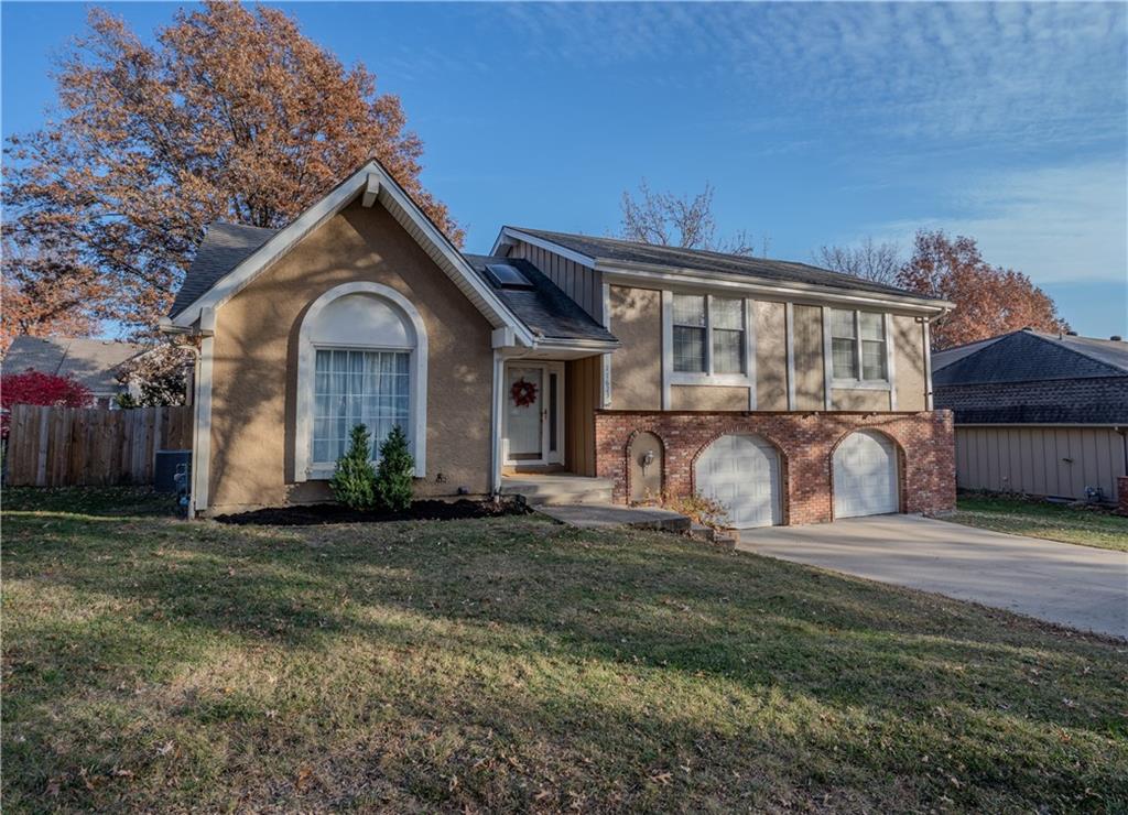 Listing Photo MLS #HMS2588554