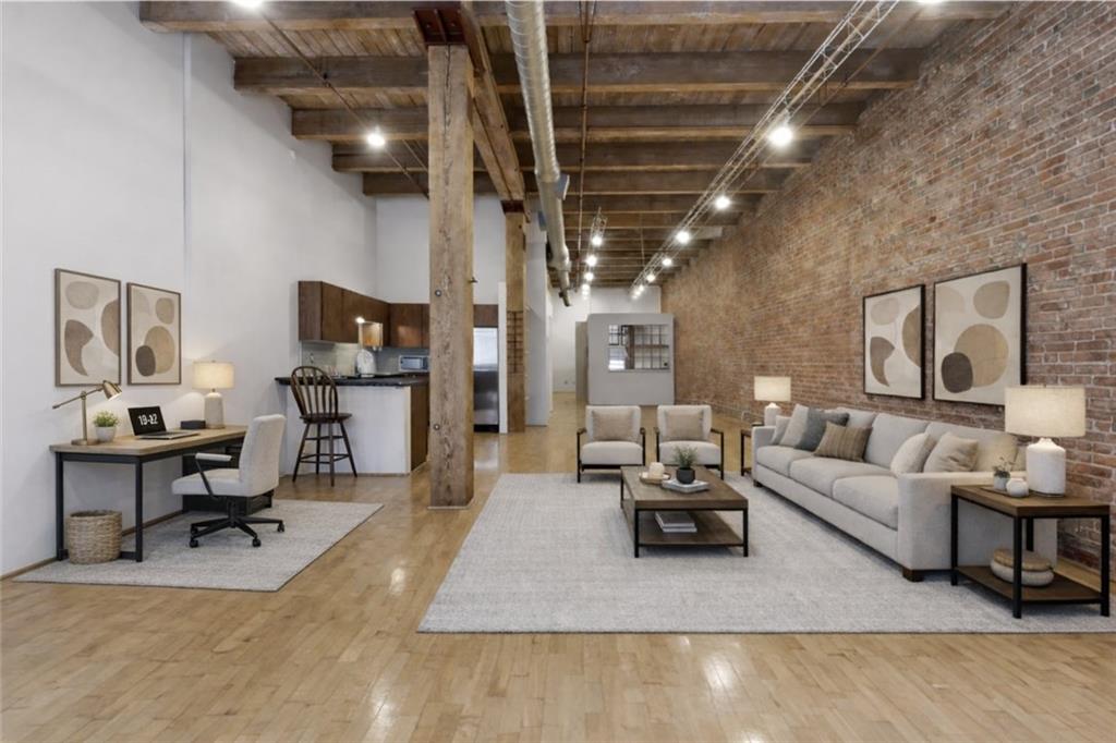 Listing Photo MLS #HMS2589472