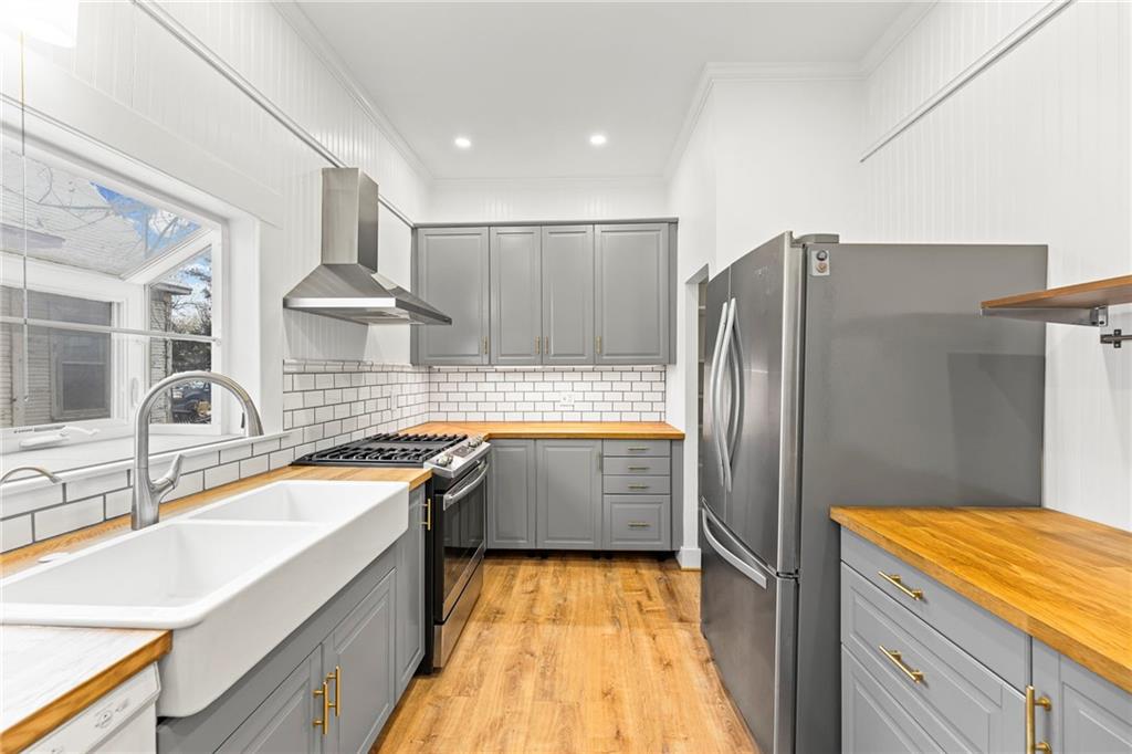 Listing Photo MLS #HMS2589626